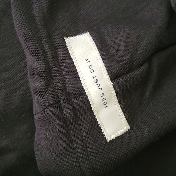 LAST 1 !!! Nike 2X Icon Clash Sportswear Hoodie - Picture 7 of 13